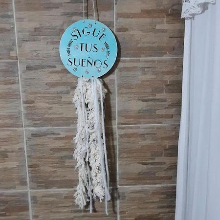 Nel'S Casa Hostel A 15 Minutos De Aeropuerto Ezeiza Monte Grande Ngoại thất bức ảnh