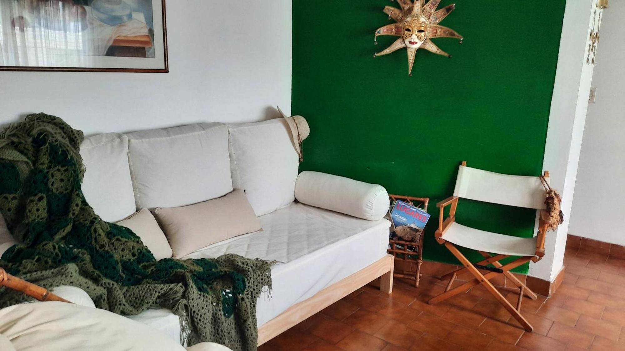 Nel'S Casa Hostel A 15 Minutos De Aeropuerto Ezeiza Monte Grande Ngoại thất bức ảnh